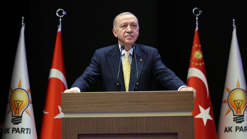 Erdoğan: Mizah kisvesiyle yapılan açık bir kışkırtmadır, alçakça bir provokasyondur