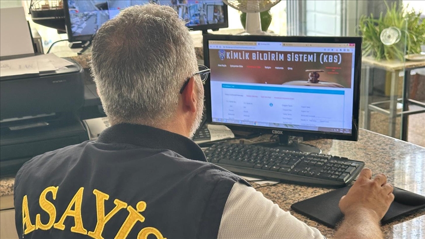 MERSİN'DE 2 BİN 450 GÜNÜBİRLİK EV VE 160 KONAKLAMA TESİSİ DENETLENDİ