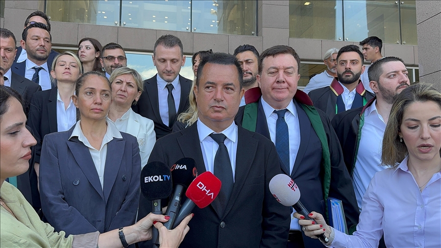 Acun Ilıcalı ile TV8 ve Exxen platformunun yöneticileri hakim karşısındaydı..