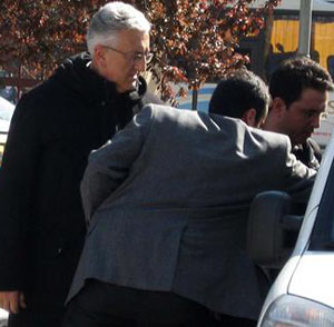 Emekli Org. Sarıışık'ta Adliyede..