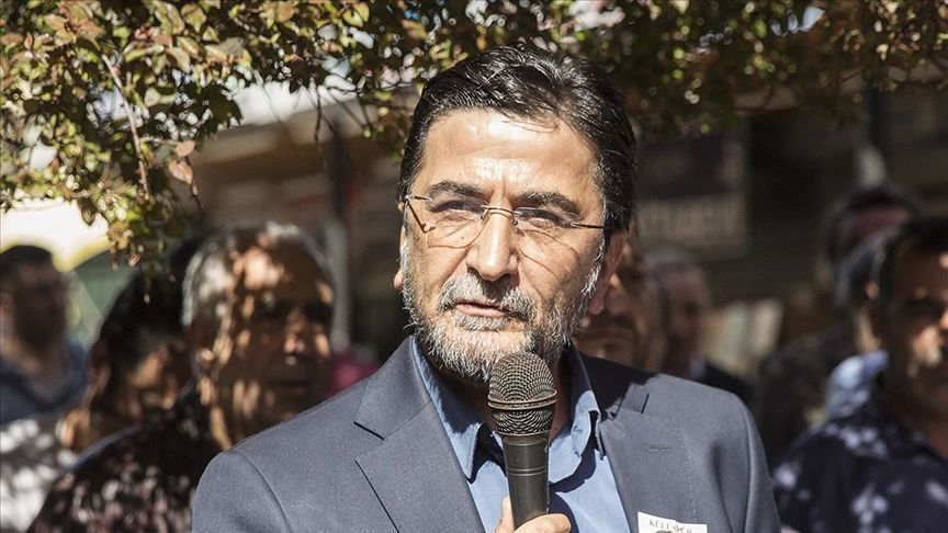 GAZETECİ-YAZAR NİHAT GENÇ HAYATINI KAYBETTİ!