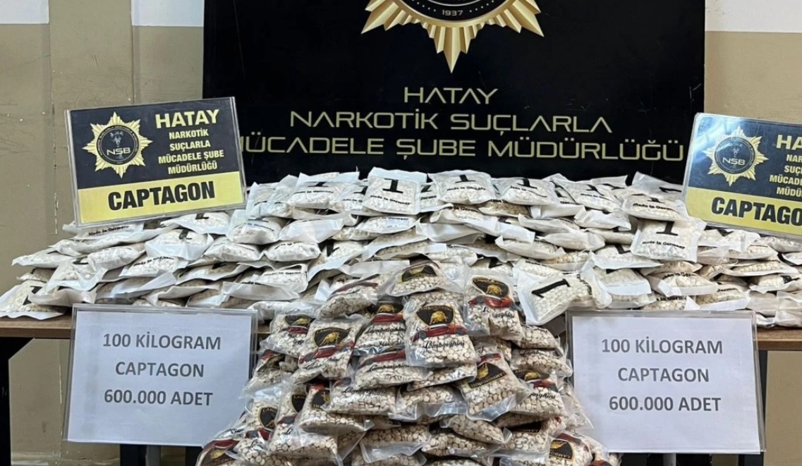 HATAY'DA 600 BİN UYUŞTURUCU HAP ELE GEÇİRİLDİ!