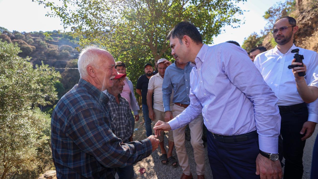 BAKAN KURUM YANGIN BÖLGESİNDE: HEP BİRLİKTE BİRBİRİMİZE SARILACAĞIZ