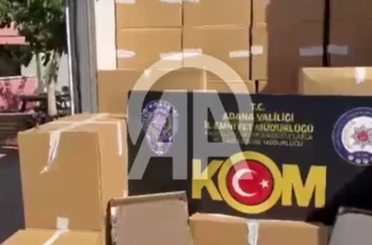 ADANA'DA 5 MİLYON 87 BİN MAKARON ELE GEÇİRİLDİ!