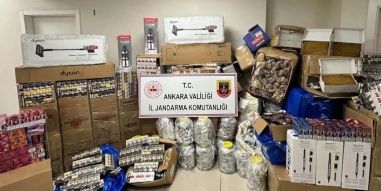 Ankara'da piyasa değeri 7 Milyonun üzerinde olan kaçak ürün ve eşya ele geçirildi!