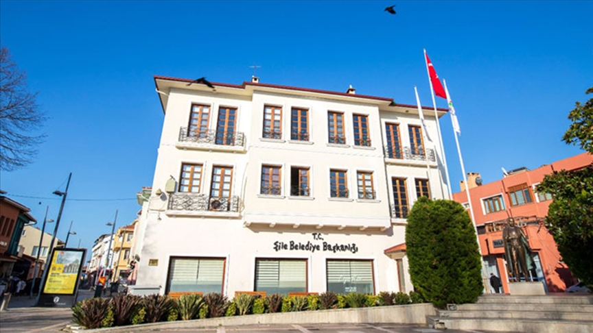 Şile Belediyesi'ne yönelik soruşturmada Belediye Başkanı Özgür Kabadayı gözaltına alındı