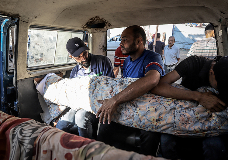 İSRAİL'İN, GAZZE'YE DÜZENLEDİĞİ SALDIRILARDA 28 FİLİSTİNLİ HAYATINI KAYBETTİ