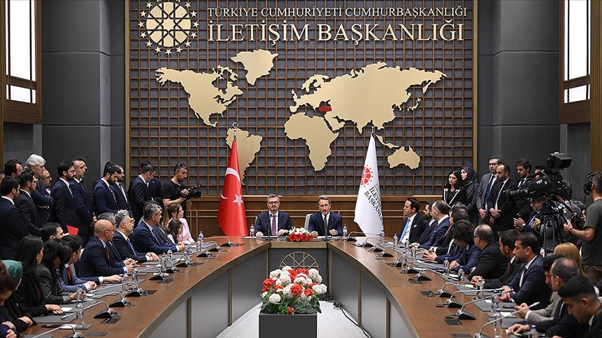 Cumhurbaşkanlığı İletişim Başkanı Burhanettin Duran, görevi Fahrettin Altun'dan devraldı