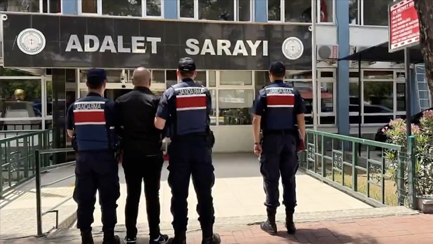 FETÖ'YE YÖNELİK OPERASYONLARDA GÖZALTINA ALINAN 33 ŞÜPHELİ TUTUKLANDI