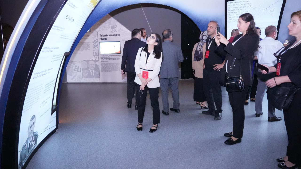 İLETİŞİM BAŞKANLIĞI'NDAN 15 TEMMUZ'A ÖZEL MEDYA PROGRAMI