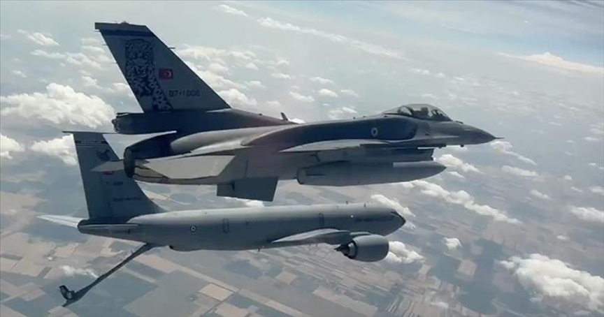 MSB, MUKABİL HAVA HAREKATI'NA 3 UÇAKLA KATILDI