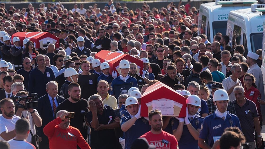 ORMAN ŞEHİTLERİ SON YOLCULUKLARINA UĞURLANDI