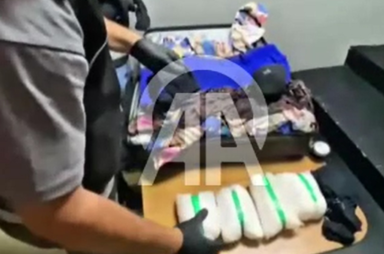 HAKKARİ'de 17 KİLO 780 GRAM UYUŞTURUCU ELE GEÇİRİLDİ!