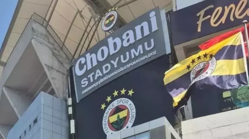 Fenerbahçe Stadı'nda yeni dönem! Tabela Değişikliği Yapıldı