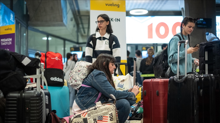 AB KOMİSYONU UÇAK YOLCULUKLARINDA SIVI MİKTARI SINIRININ KALDIRILMASININ YOLUNU AÇTI