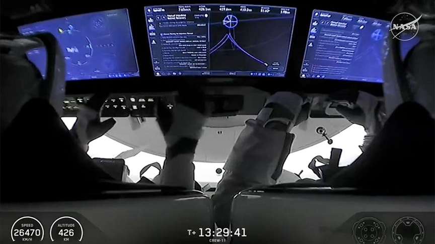 NASA'nın Crew-11 ekibi, 15 saatlik yolculuğun ardından ISS'ye ulaştı