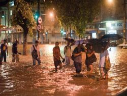 Brezilya'da Şiddetli Yağışlar: Ölü Sayısı 95'e Yükseldi!