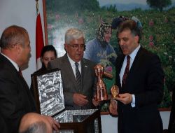 Isparta'ya 1 Milyon Dolara Gül Müzesi Yapılıyor, Günde 50 Otobüs Dolusu Turist Ağırlanacak!