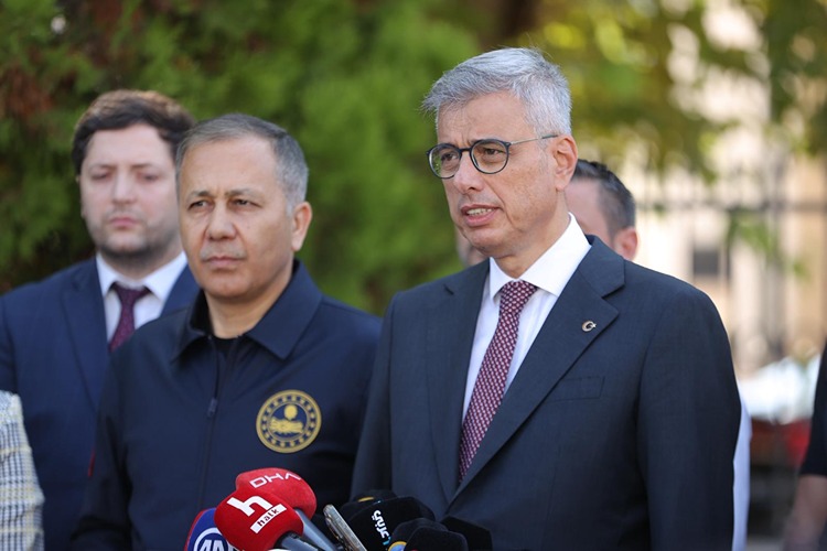 SAĞLIK BAKANI MEMİŞOĞLU: YARALILARIMIZIN GENEL DURUMLARI İYİ