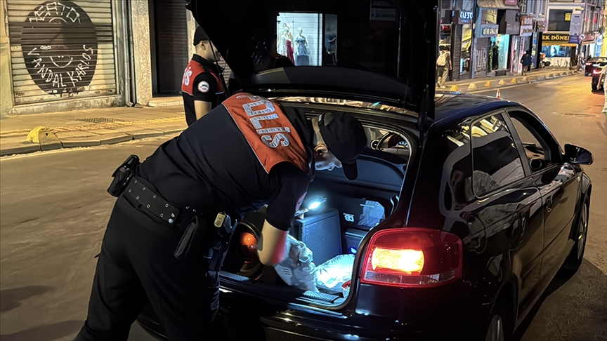 "Huzur İstanbul" uygulaması: 735 şüpheli gözaltında!