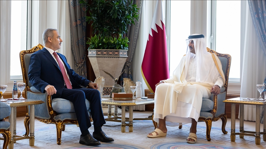 Dışişleri Bakanı Fidan, Katar Emiri Şeyh Temim tarafından kabul edildi