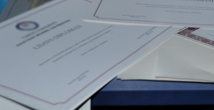 SAHTE DENKLİK BELGESİ DÜZENLEYEN VE KULLANAN 46 SANIK HAKİM KARŞISINA ÇIKARTILDI