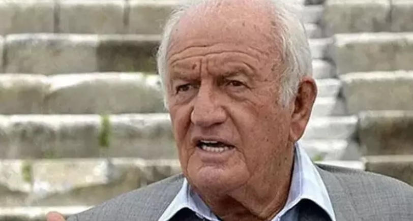 FENERBAHÇE KULÜBÜNÜN ESKİ BAŞKANLARINDAN ALİ ŞEN, BODRUM'DA HASTANEYE KALDIRILDI