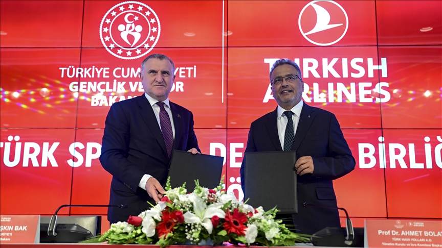 Gençlik ve Spor Bakanlığı ile Türk Hava Yolları arasında "Türk Sporuna Destek ve İş Birliği" protokolü