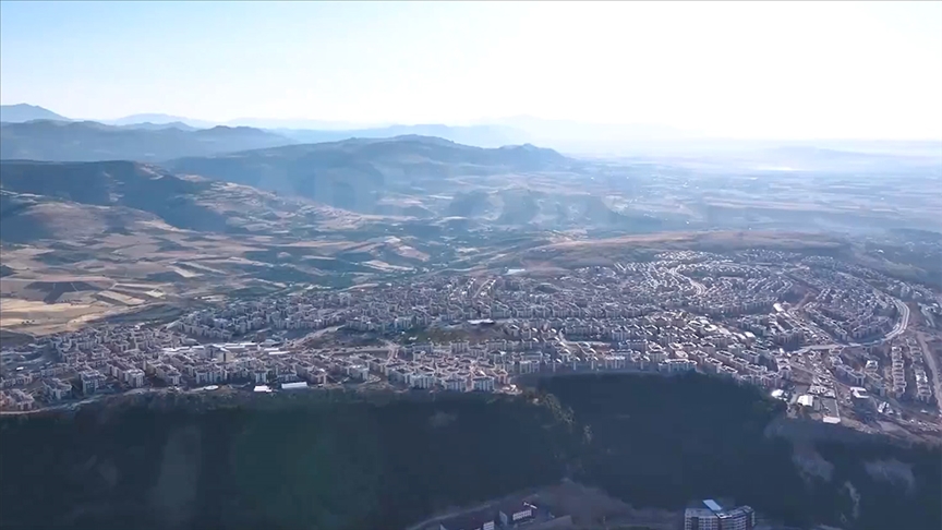 İLETİŞİM BAŞKANLIĞINDAN "ASRIN İNŞA SEFERBERLİĞİ" PAYLAŞIMI