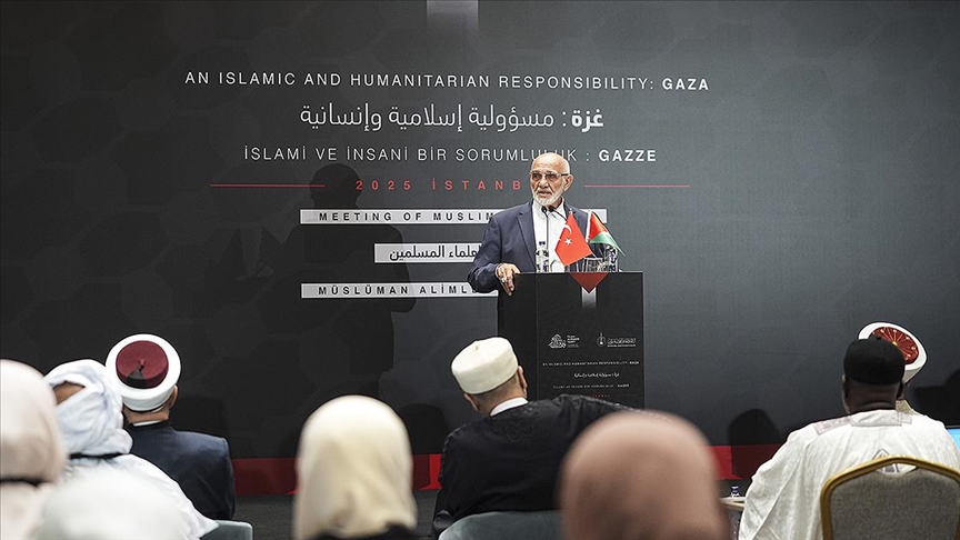 İSLAM ALİMLERİ VAKFI BAŞKANI HACIMÜFTÜOĞLU: GAZZE'DE İNSANLIK YANIYOR