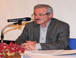 Yazar Mehmet Doğan: Kitap Okuma Alışkanlığı Geliştirilmeli