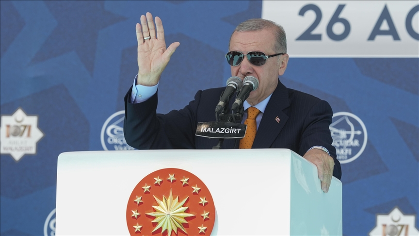 ERDOĞAN: Türkiye, bölgede barış ve esenliğin teminatıdır