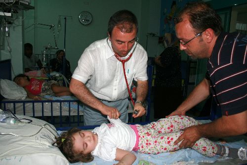 "Deniz ve havuzdan salgın hastalık bulaşabilir"