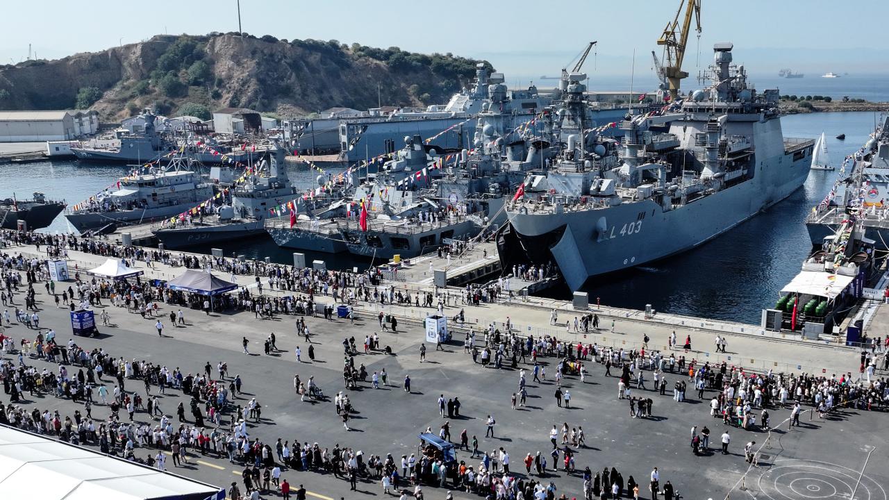 TEKNOFEST MAVİ VATAN KAPANIŞ TÖRENİYLE SONA ERDİ