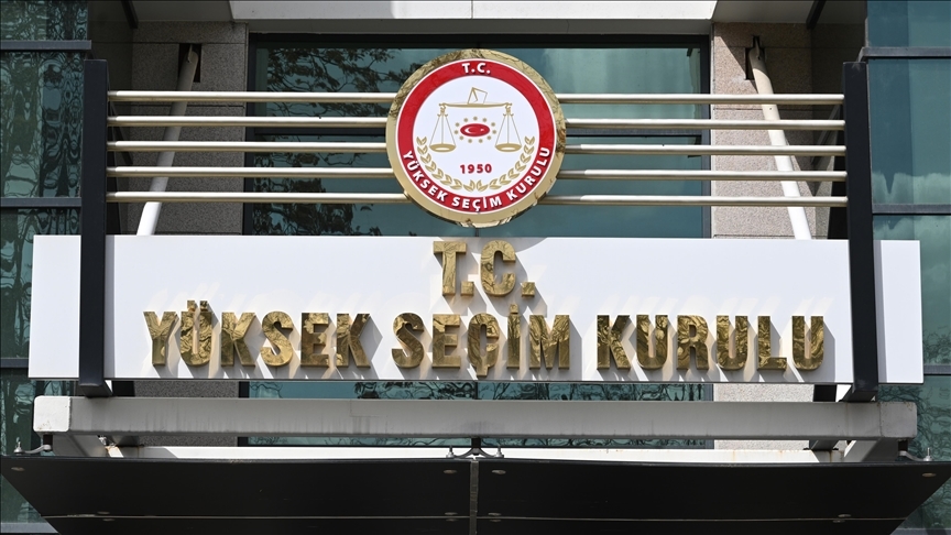 YSK, CHP'NİN "KONGRE" VE "İSTANBUL İL YÖNETİMİ" İLE İLGİLİ BAŞVURULARINI KARARA BAĞLADI