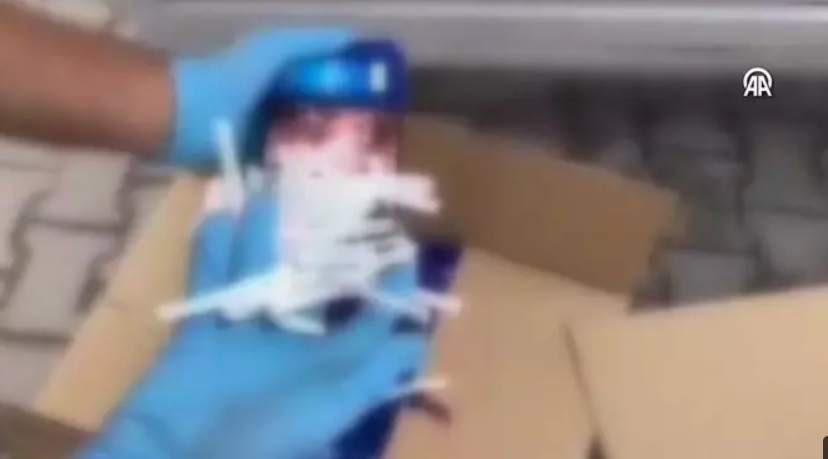 ADANA'DA 2 MİLYON 400 BİN KAÇAK MAKARON ELE GEÇİRİLDİ