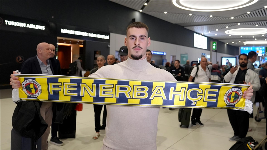 FENERBAHÇE, OGNJEN MİMOVİC'İN BONSERVİSİNİN PAFOS'A KİRALANDIĞINI DUYURDU