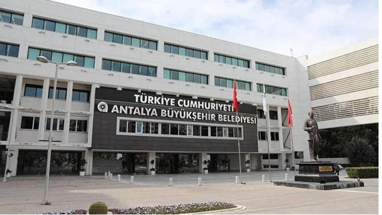 ANTALYA'DA BİR TELEVİZYON KANALINA KAYYUM ATANDI