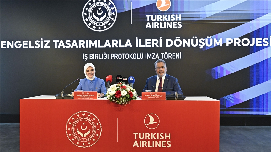 AİLE VE SOSYAL HİZMETLER BAKANLIĞI İLE THY ARASINDA "İLERİ DÖNÜŞÜM" PROTOKOLÜ İMZALANDI