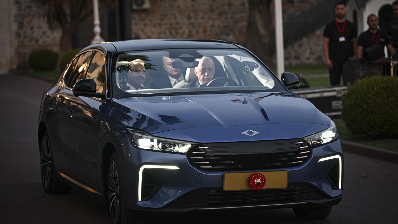 BAKAN KACIR: TOGG, AVRUPA YOLLARINDA DA GURURUMUZ OLACAK