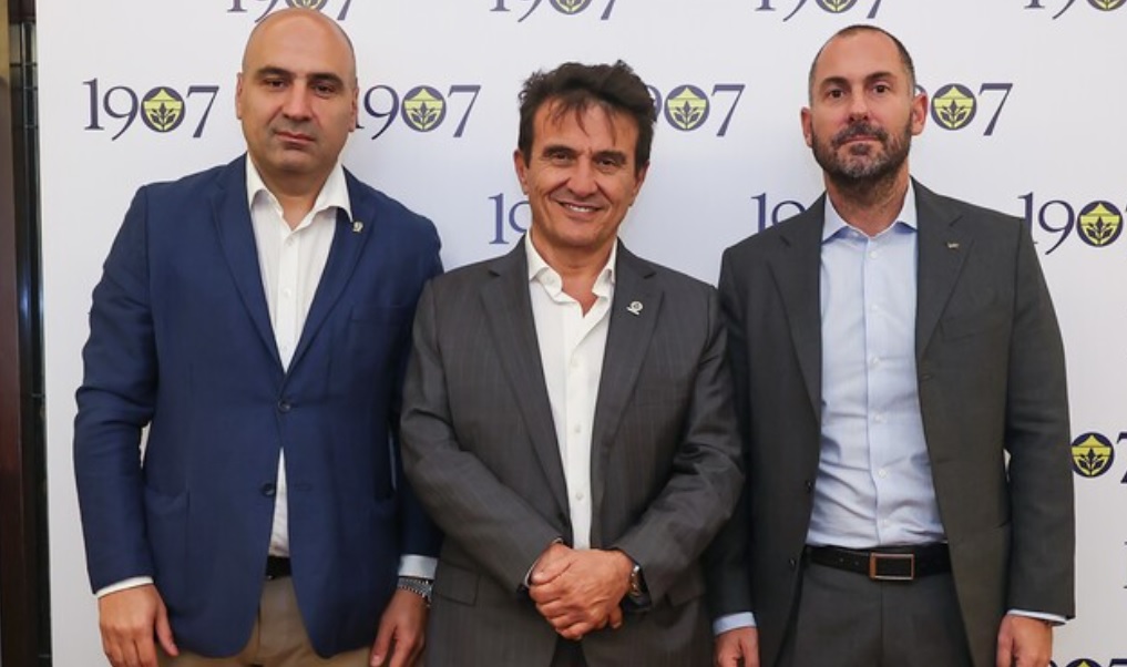 1907 Fenerbahçe Derneği, İtalya'da voleybol kulübüne ortak oldu