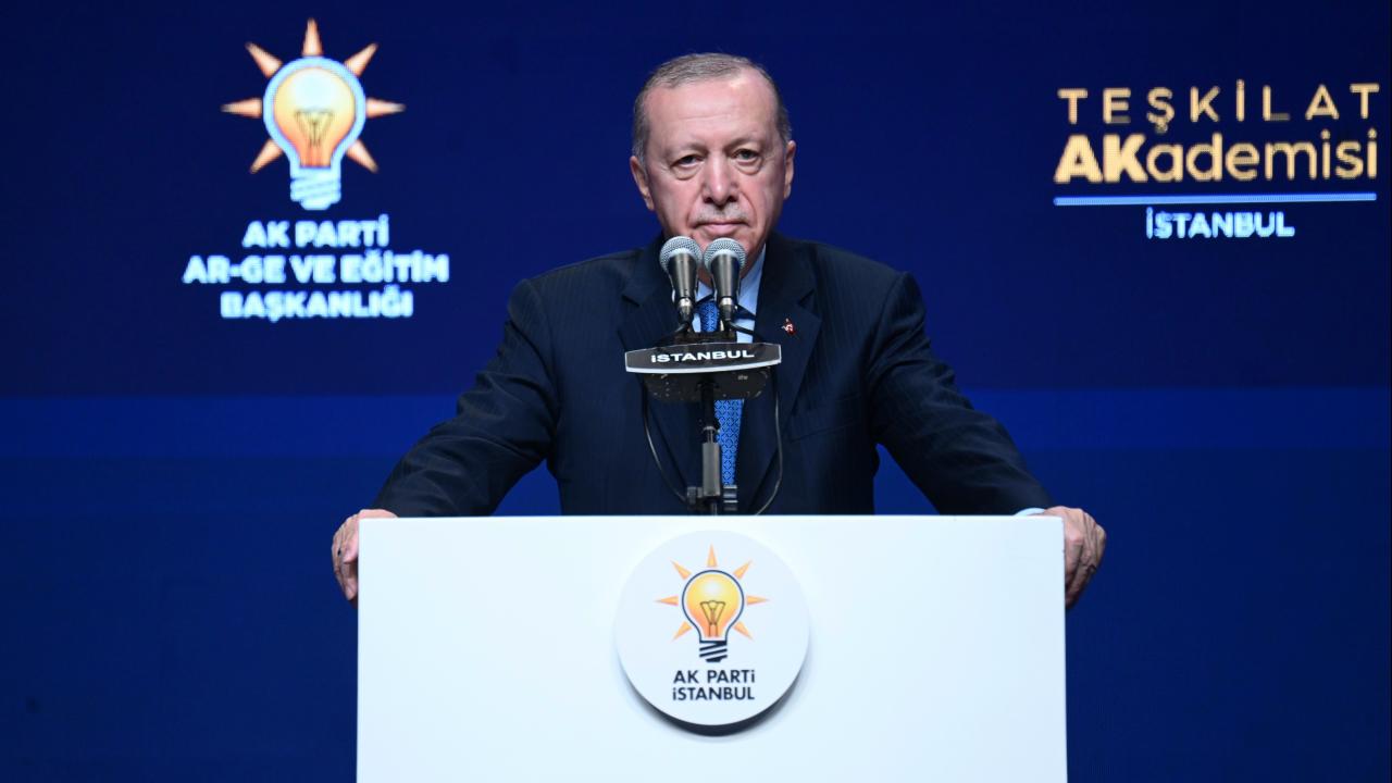Erdoğan: Özgür Özel gitsin Managat'taki rüşvet külçelerini hesaplasın