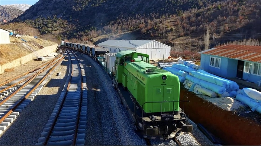 MALATYA-GÖLBAŞI-NARLI-NURDAĞI DEMİR YOLU HATTI HİZMETE AÇILIYOR