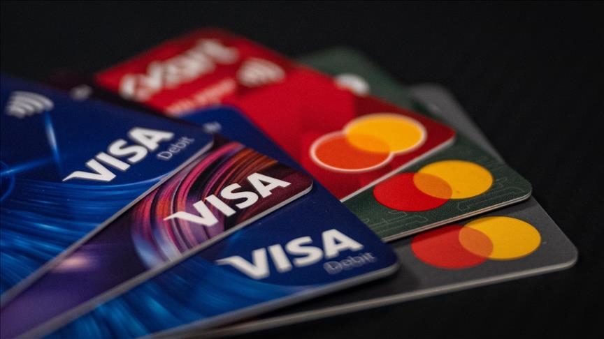 KREDİ KARTI FAİZ ORANLARINDA İNDİRİM YAPILDI
