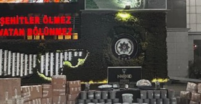 İSTANBUL'DA NARKOTİK OPERASYONU: 6 TUTUKLAMA