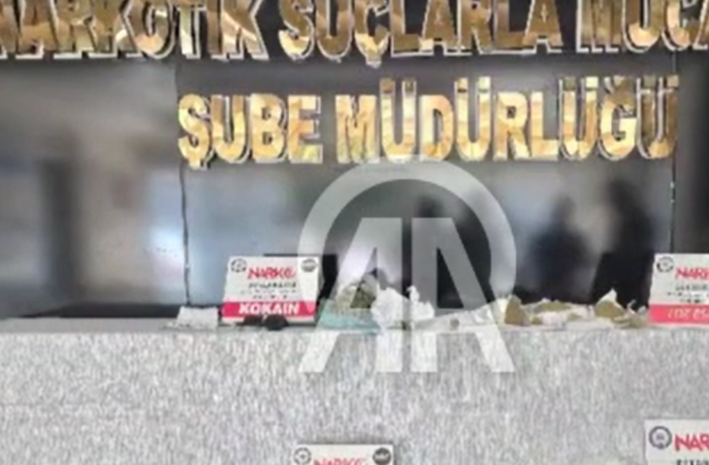 Uyuşturucu operasyonlarında yakalanan 16 şüpheli tutuklandı