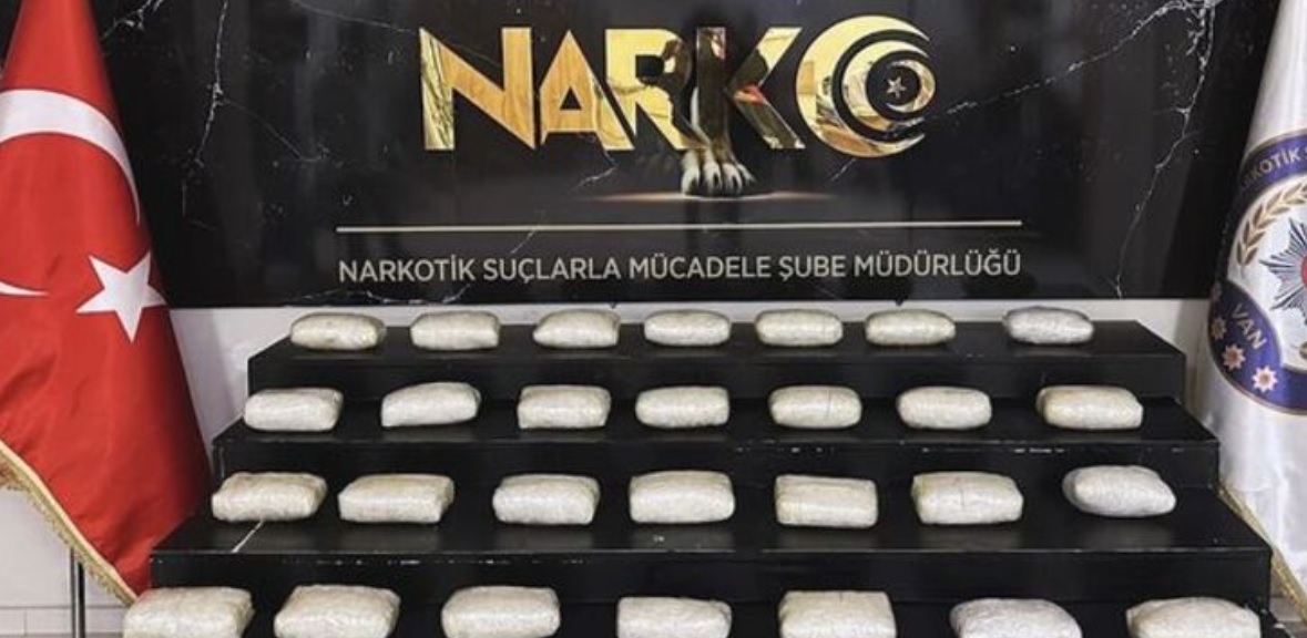 VAN'DA 28 KİLO 640 GRAM SENTETİK UYUŞTURUCU ELE GEÇİRİLDİ!