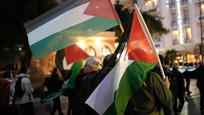 YUNANİSTAN'DA LİMAN İŞÇİLERİ İSRAİL'İN KÜRESEL SUMUD FİLOSU'NA SALDIRISI NEDENİYLE GREVE GİTTİ