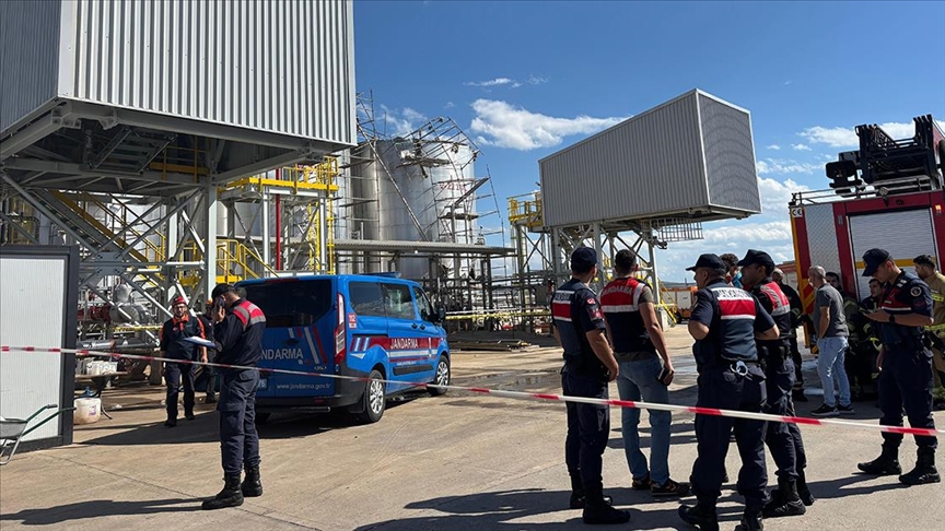 KOCAELİ'DE İŞ KAZASINDA 2 KİŞİ ÖLDÜ