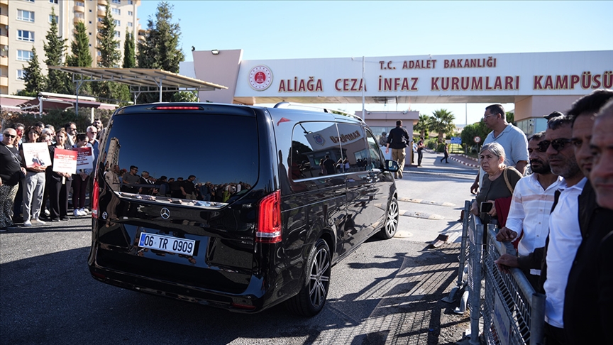 İzmir Büyükşehir Belediyesine yönelik "kooperatif" davasının görülmesine devam ediliyor